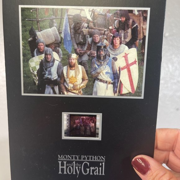 Monty Python and the Holy Grail Collectors Edition 2 Disc Set Book and Film Cell - Picture 3 of 8
